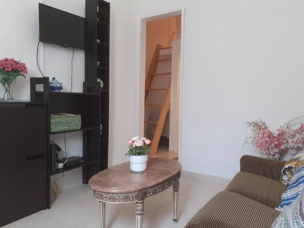 Vila Moradia Em Vila Da Cidade Lisboa Exteriér fotografie